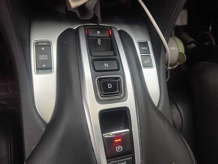 Фото 7 - Honda Avancier