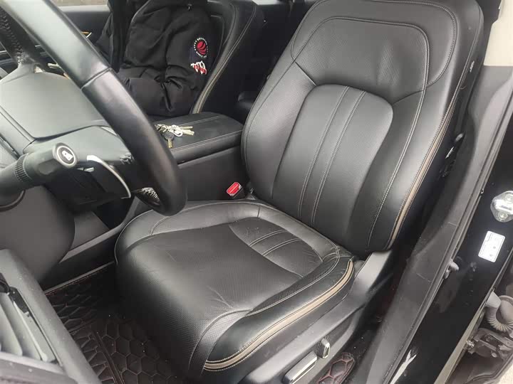 Фото 8 - Honda Avancier