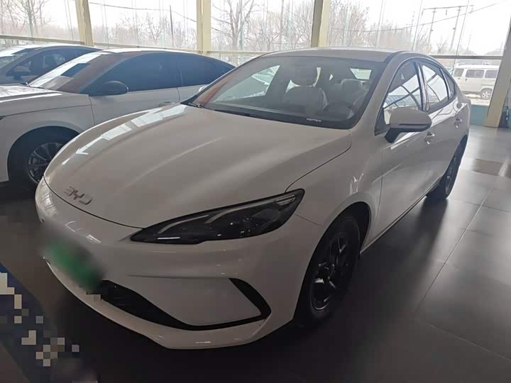 Фото 1 - BYD Seal 05 DM-i Hybrid