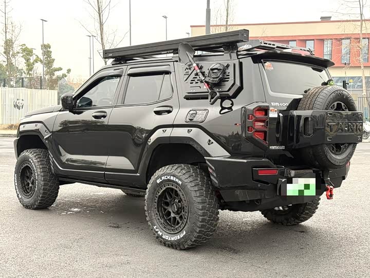 Фото 4 - Tank 400 Hybrid