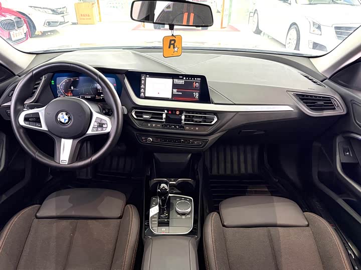 Фото 8 - BMW 2 Series