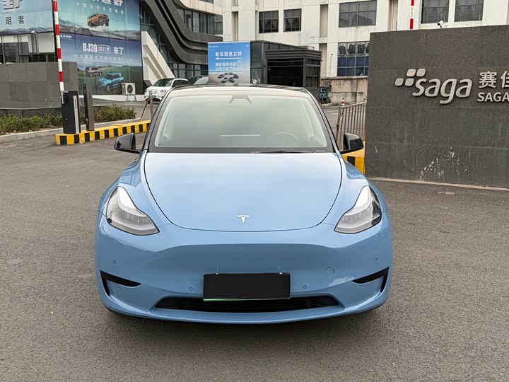 Фото 2 - Tesla Model Y