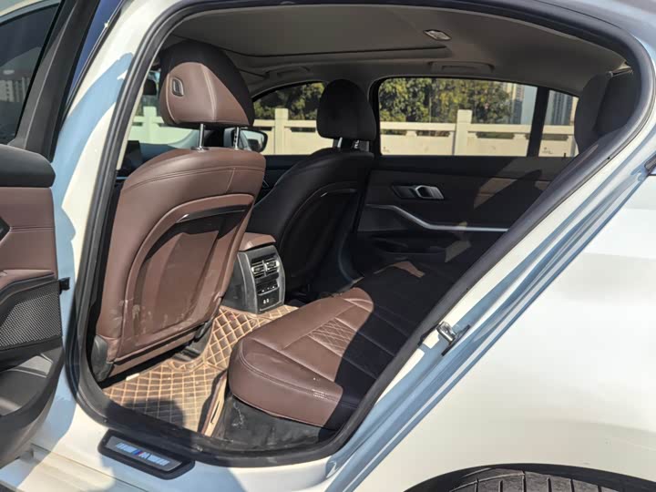 Фото 4 - BMW 3 Series