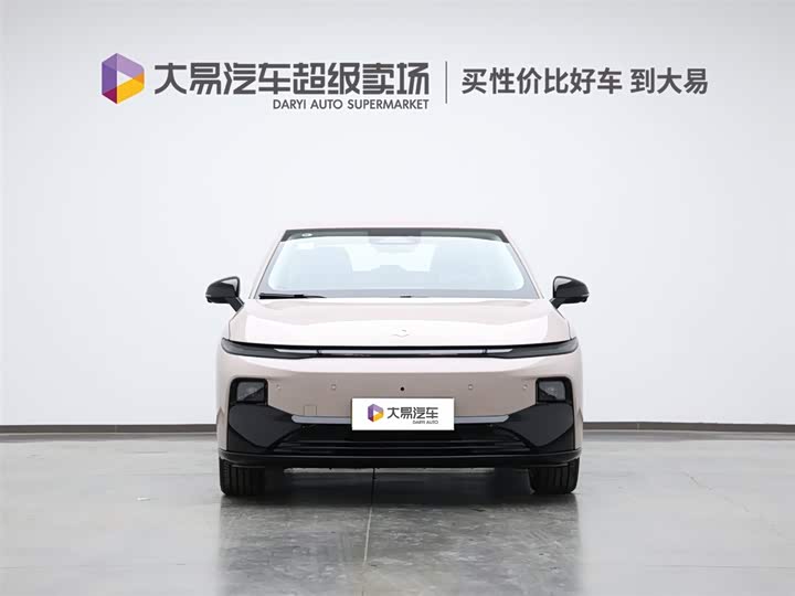 Фото 2 - Leapmotor B01