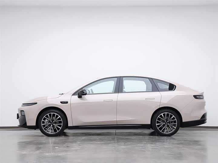 Фото 5 - Leapmotor B01