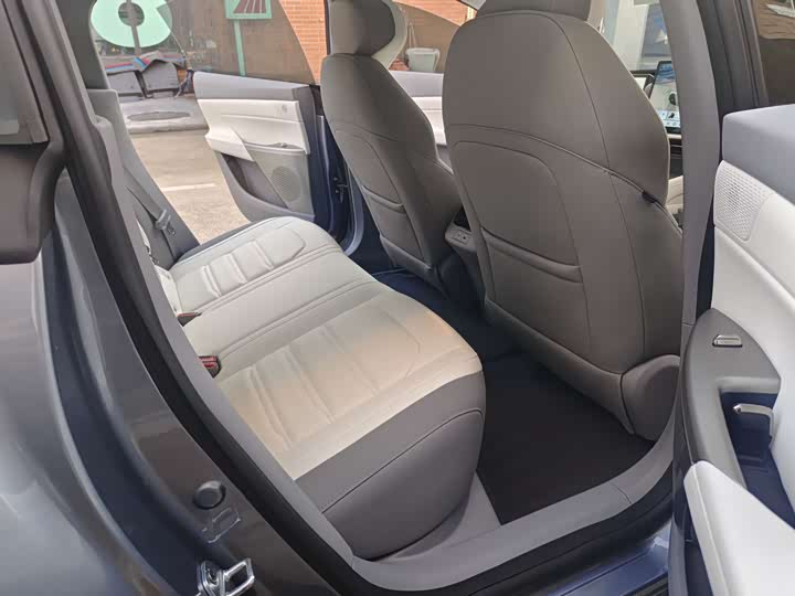 Фото 7 - Dongfeng Yipai eπ 007