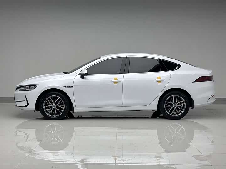 Фото 6 - BYD Qin Plus