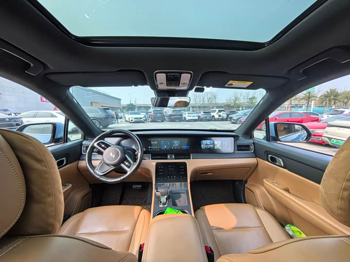 Фото 5 - LiXiang One