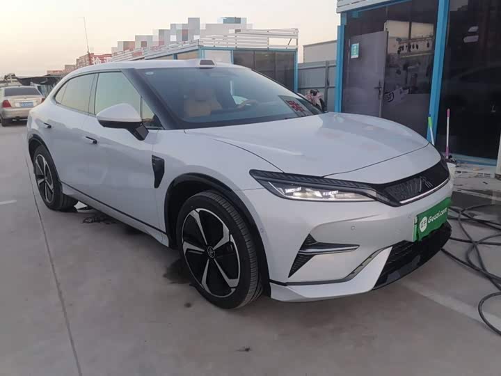 Фото 4 - BYD Song L