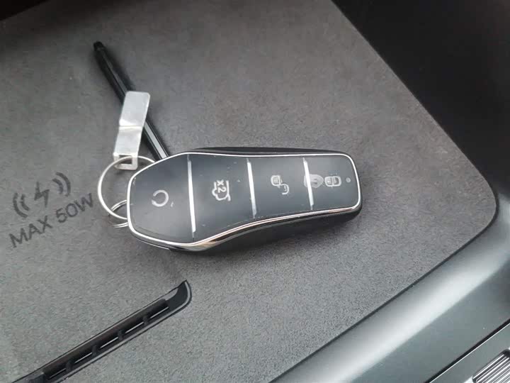 Фото 9 - BYD Song L