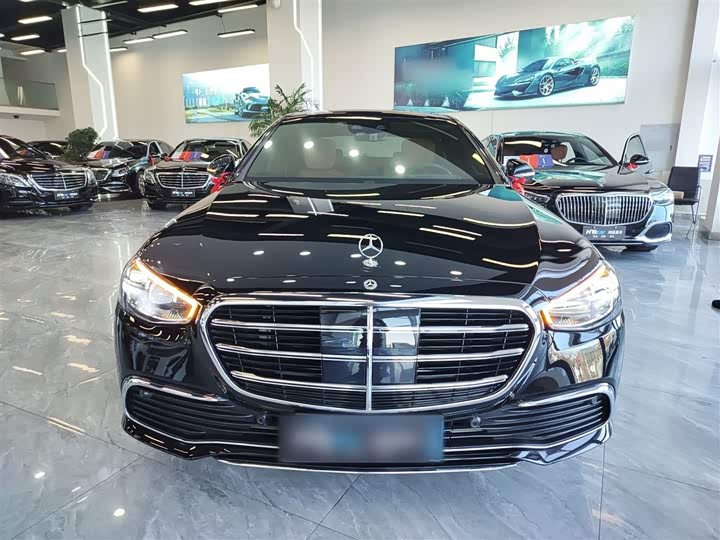 Фото 3 - Mercedes-Benz S-Class