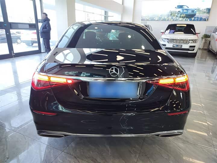 Фото 6 - Mercedes-Benz S-Class