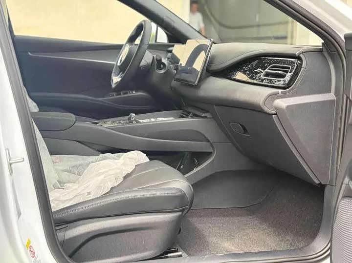 Фото 8 - BYD Seal 06 Hybrid/EV