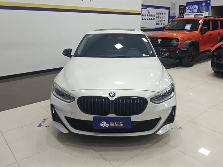 Фото 2 - BMW 1 Series