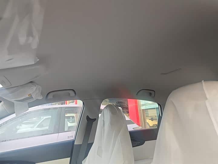 Фото 8 - Geely Galaxy Geome