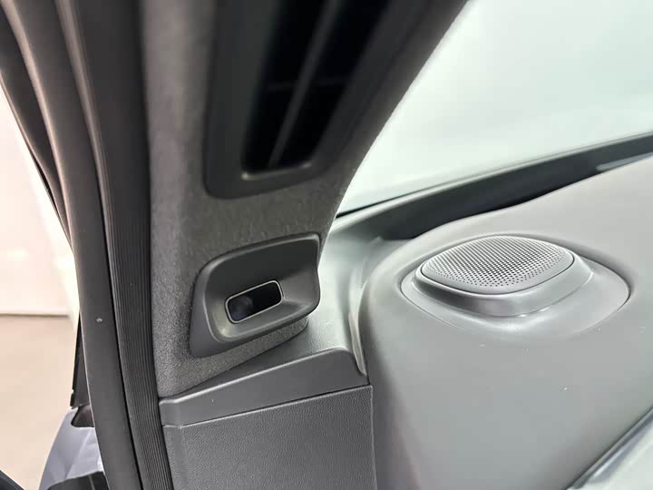 Фото 6 - XPeng G7