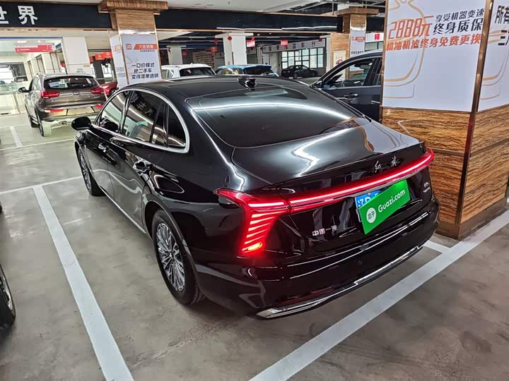 Фото 5 - Hongqi H5