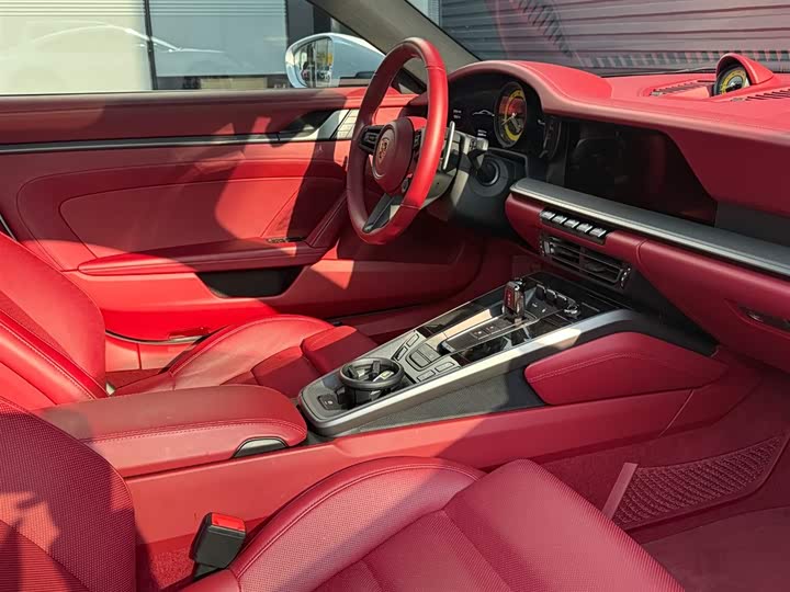 Фото 9 - Porsche 911