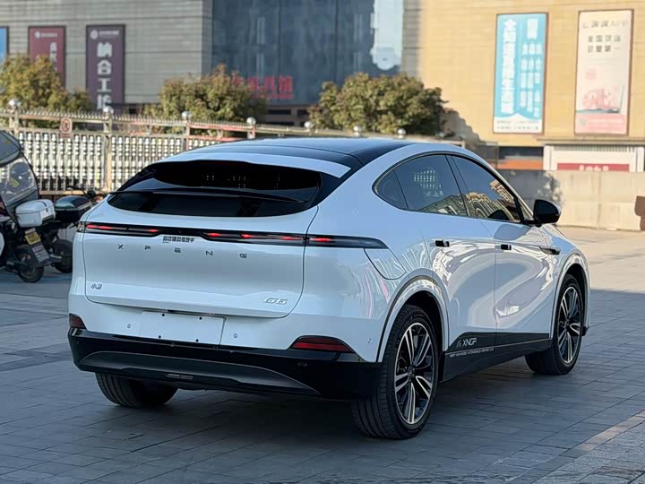 Фото 4 - XPeng G6