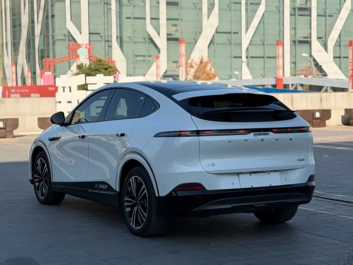 Фото 6 - XPeng G6