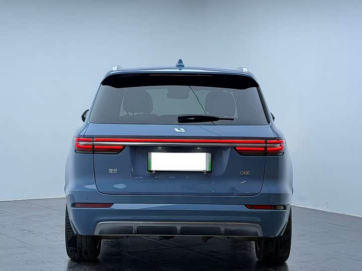 Фото 4 - LiXiang One