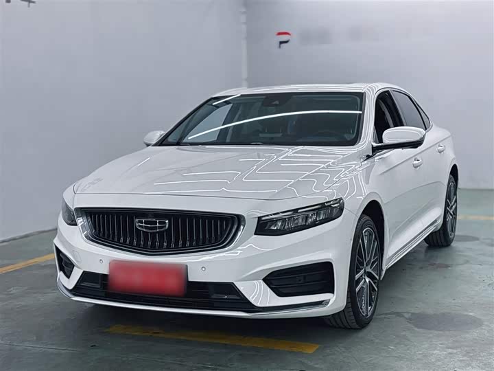 Фото 3 - Geely Preface