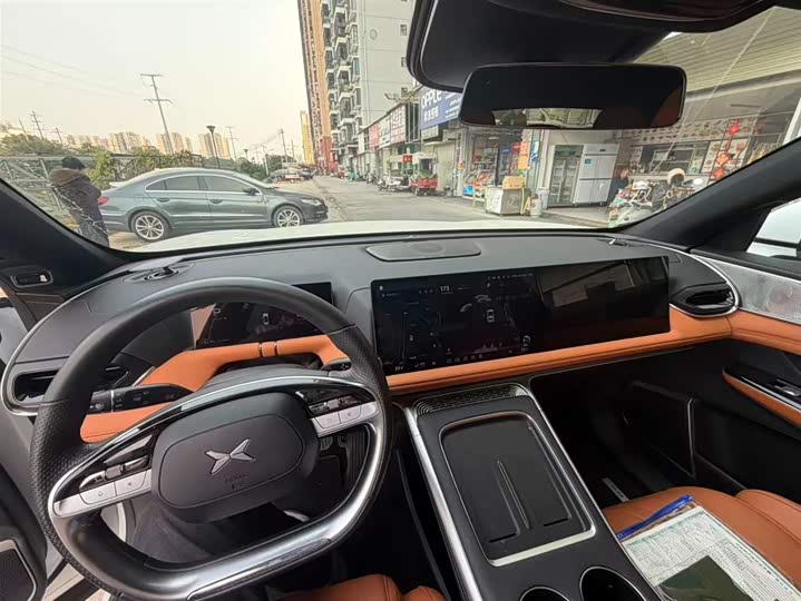 Фото 6 - XPeng G9