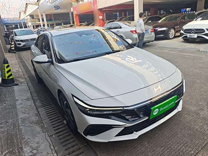 Фото 4 - Hyundai Elantra N line