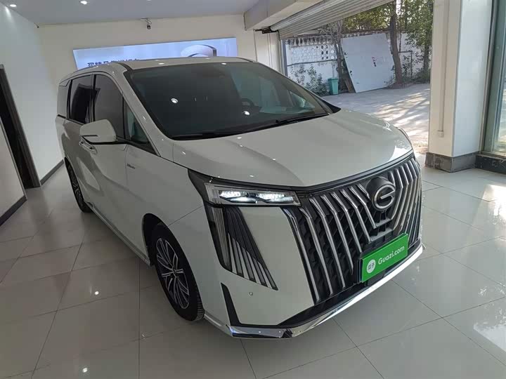 Фото 4 - GAC Trumpchi M8