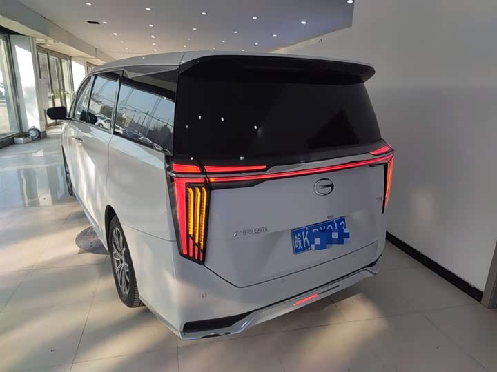 Фото 5 - GAC Trumpchi M8