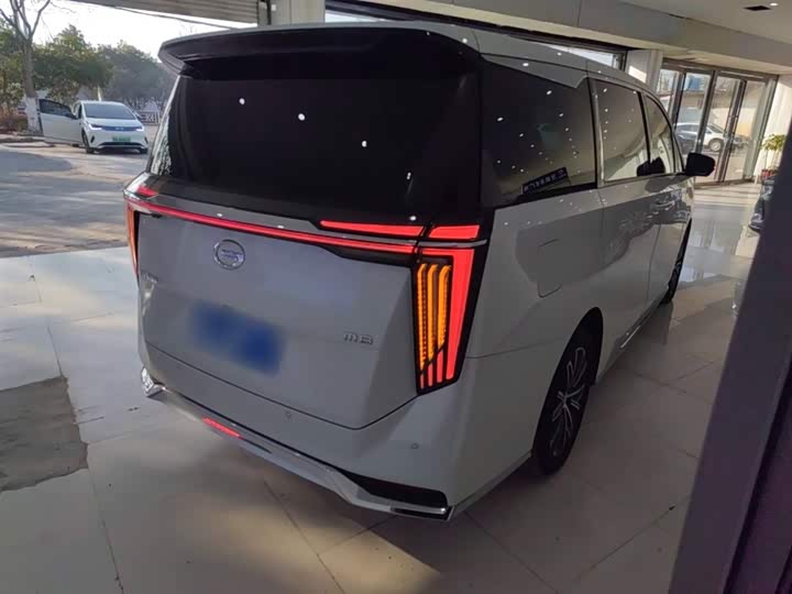 Фото 7 - GAC Trumpchi M8