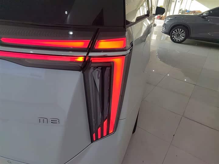 Фото 8 - GAC Trumpchi M8