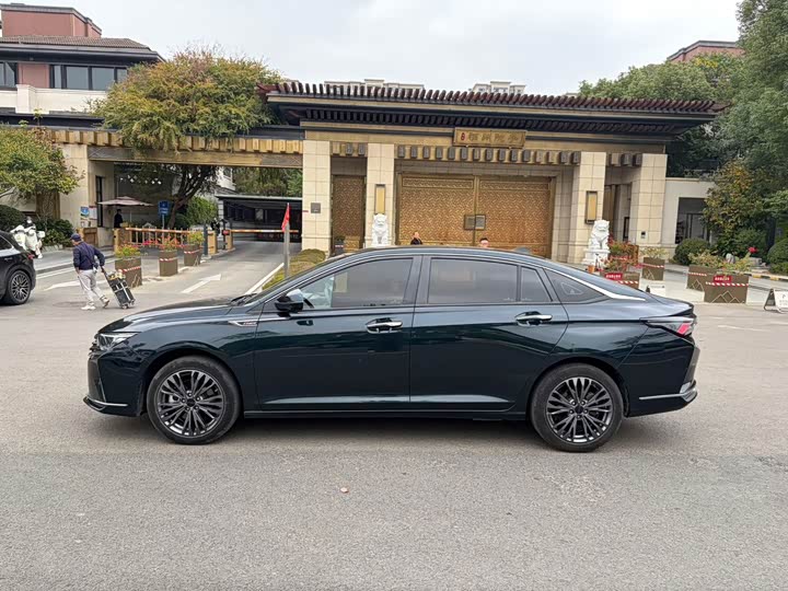 Фото 4 - Dongfeng Aeolus Yixuan Max