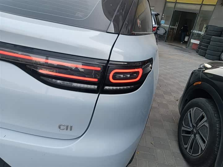 Фото 8 - Leapmotor C11