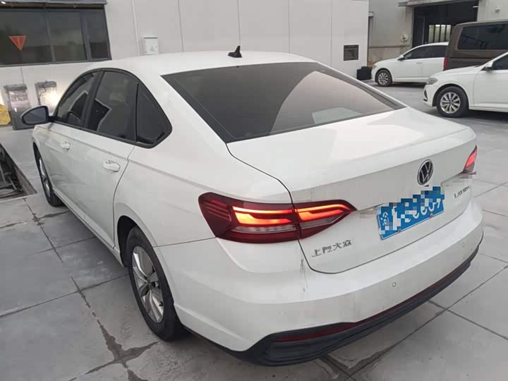 Фото 5 - Volkswagen Lavida