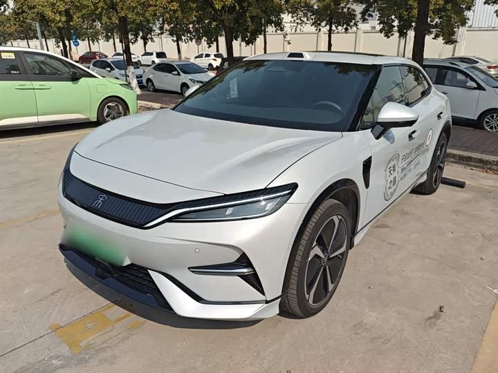 Фото 2 - BYD Song L