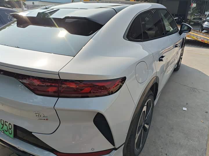 Фото 8 - BYD Song L