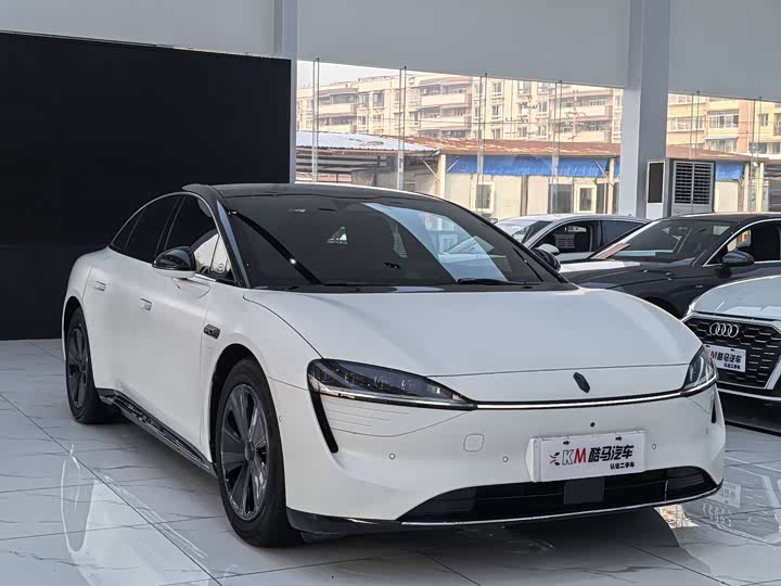 Фото 3 - Luxeed S7