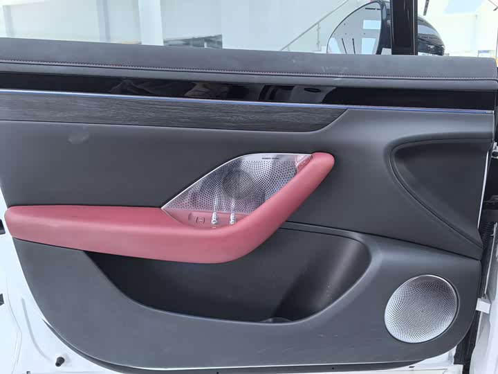 Фото 4 - Luxeed S7