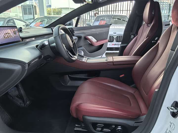 Фото 6 - Luxeed S7