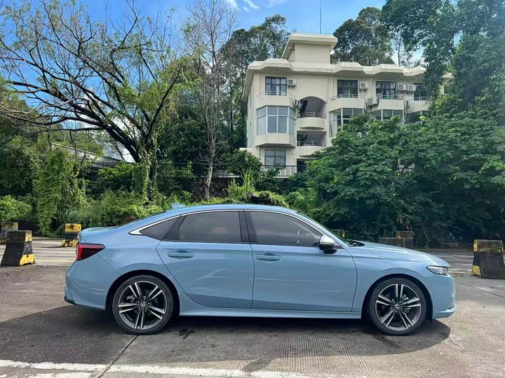 Фото 3 - Honda Integra