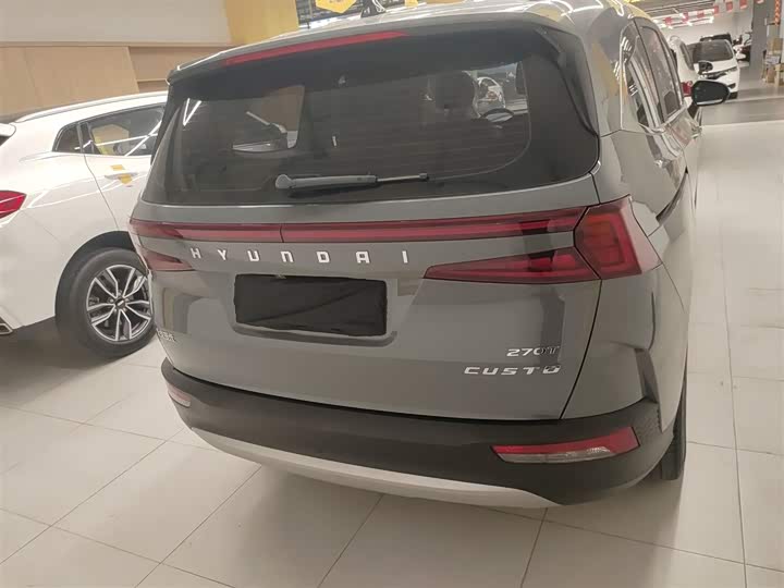 Фото 6 - Hyundai Custo