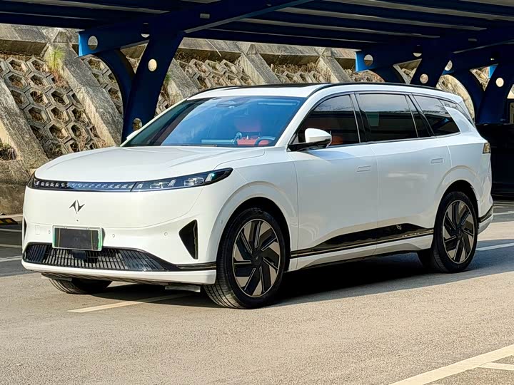 Фото 1 - Dongfeng Yipai eπ 008