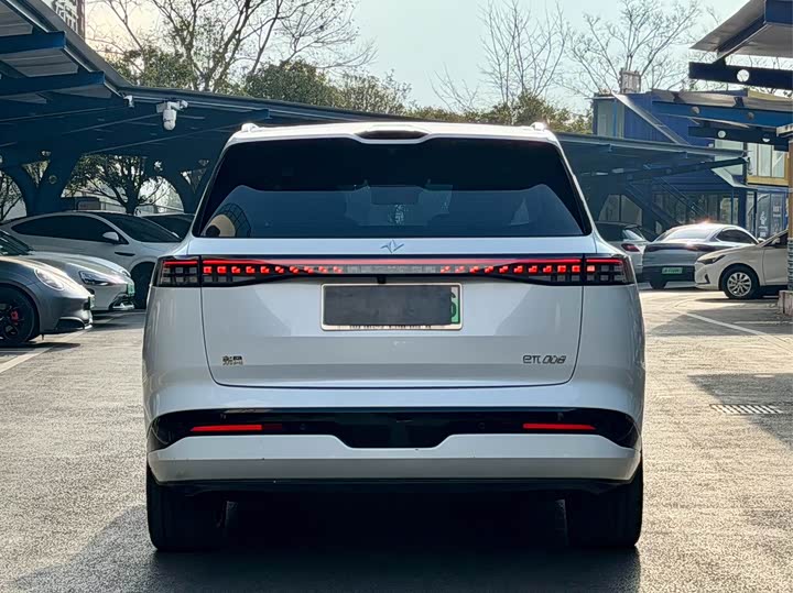 Фото 5 - Dongfeng Yipai eπ 008