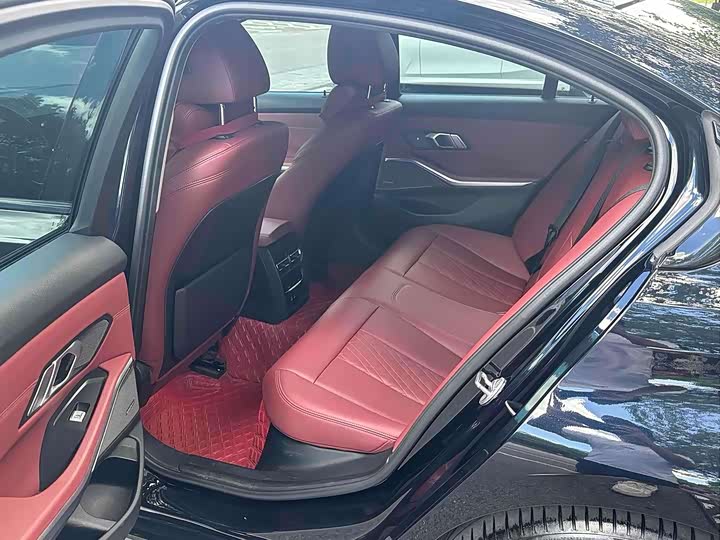 Фото 7 - BMW 3 Series