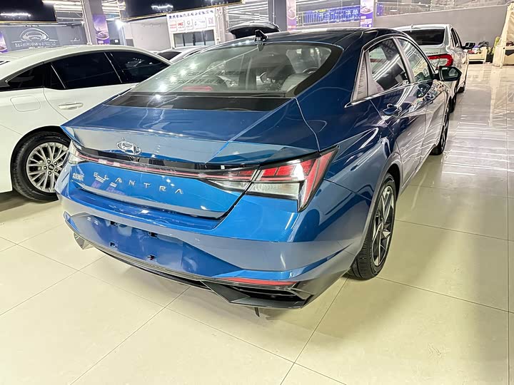 Фото 3 - Hyundai Elantra N line