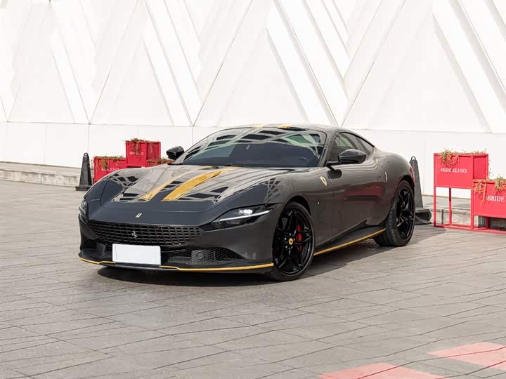 Фото 1 - Ferrari Roma