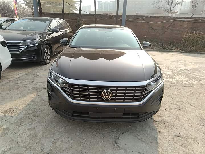 Фото 3 - Volkswagen Passat