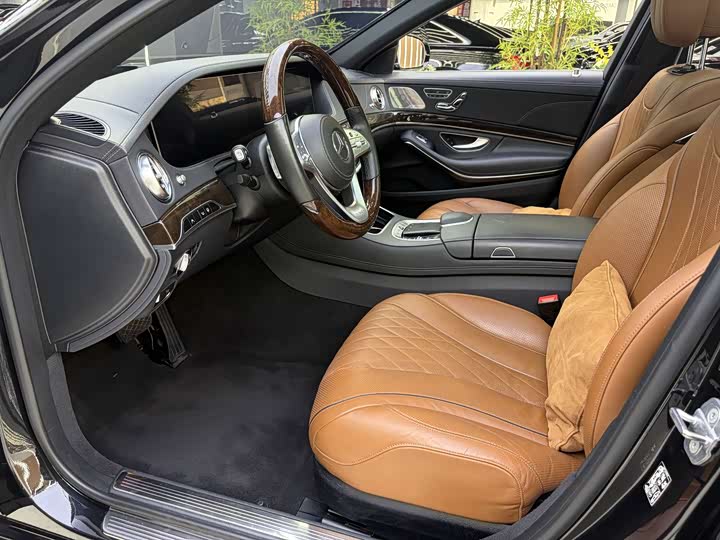 Фото 5 - Mercedes-Benz Maybach S-Class