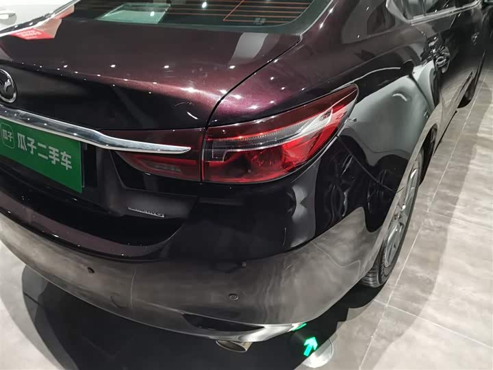 Фото 8 - Mazda Atenza